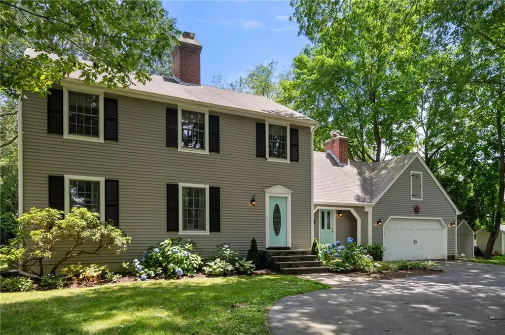 17 Lamson Road Barrington RI 02806