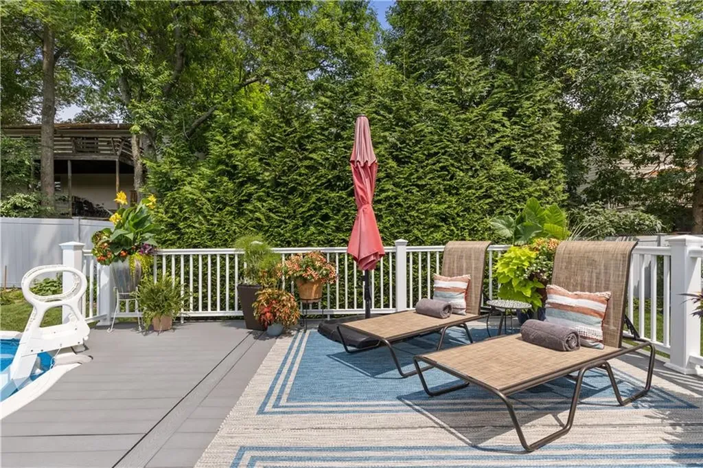 113 Surrey Lane West Warwick RI 02893