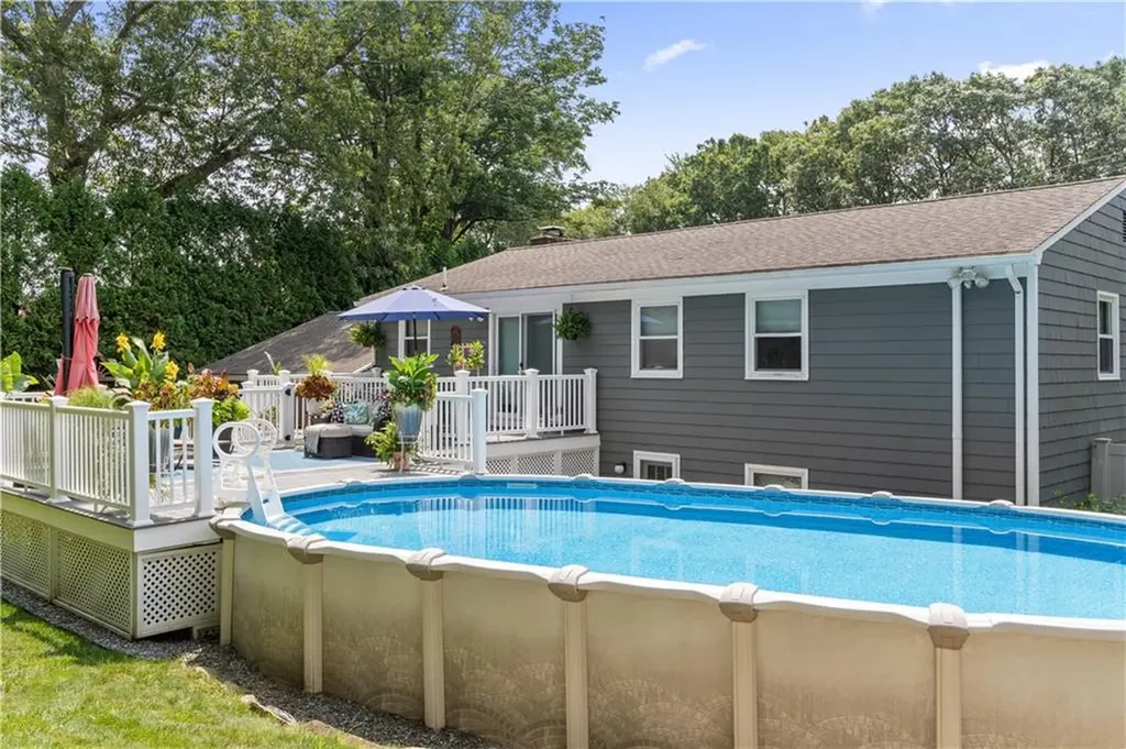 113 Surrey Lane West Warwick RI 02893