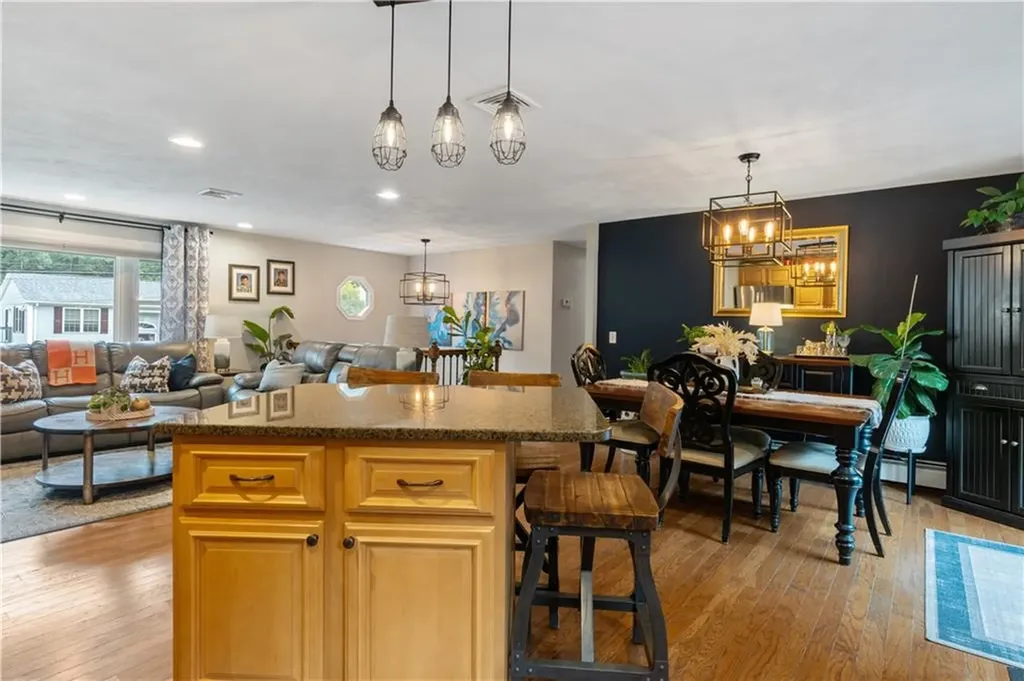 113 Surrey Lane West Warwick RI 02893