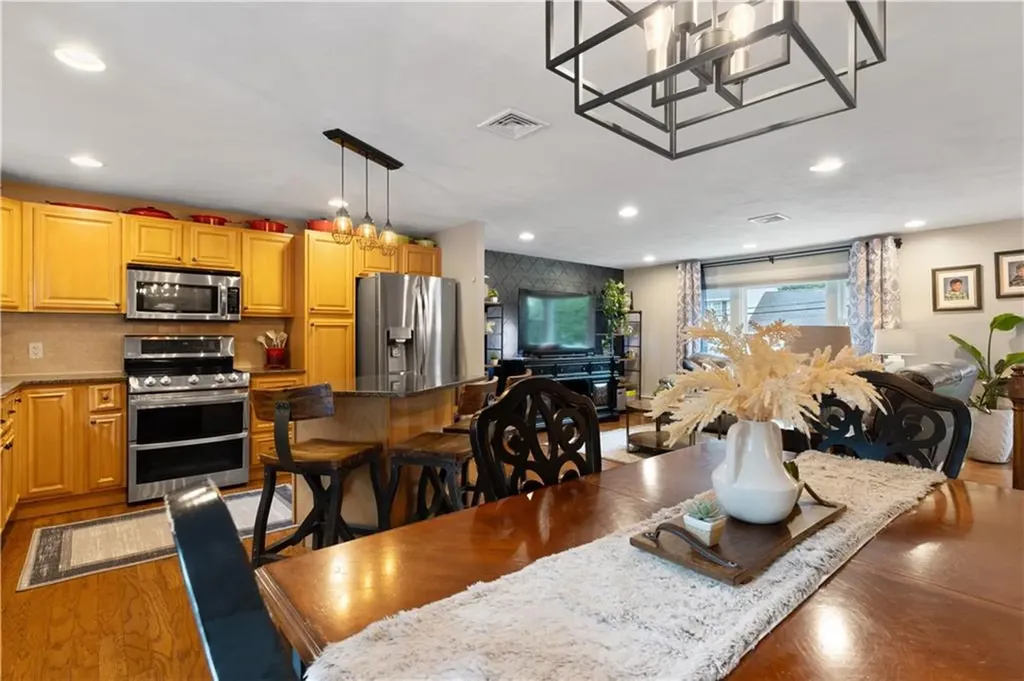113 Surrey Lane West Warwick RI 02893
