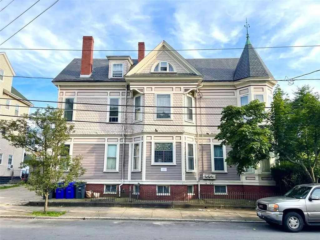 78 Updike Street Providence RI 02907