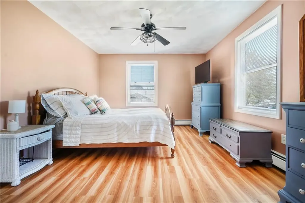 23 Sweeney Lane Bristol RI 02809