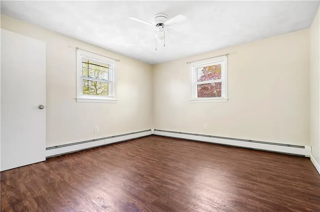 23 Sweeney Lane Bristol RI 02809