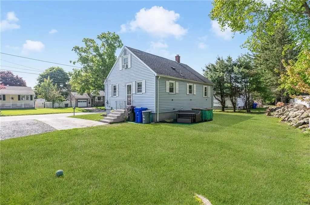 77 Aldrich Street West Warwick RI 02893