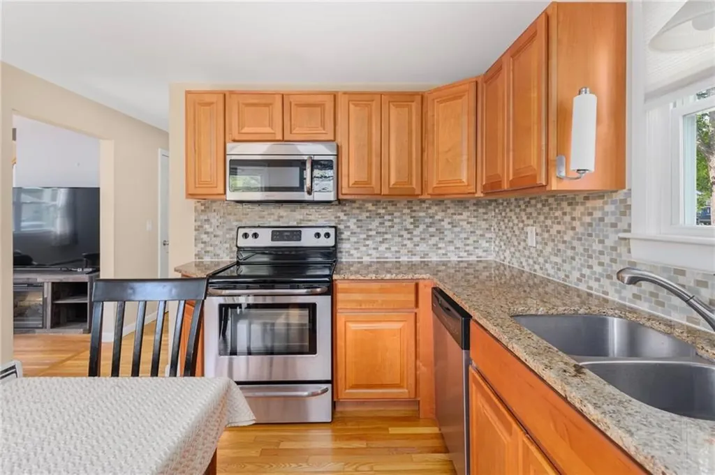 77 Aldrich Street West Warwick RI 02893