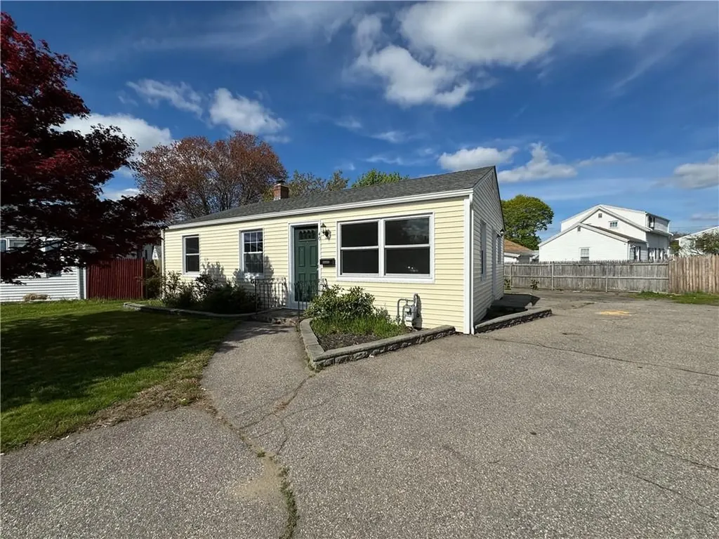 40 Rose Drive Pawtucket RI 02861