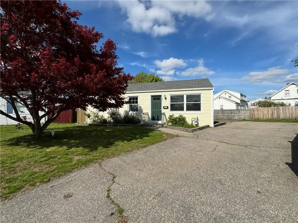 40 Rose Drive Pawtucket RI 02861