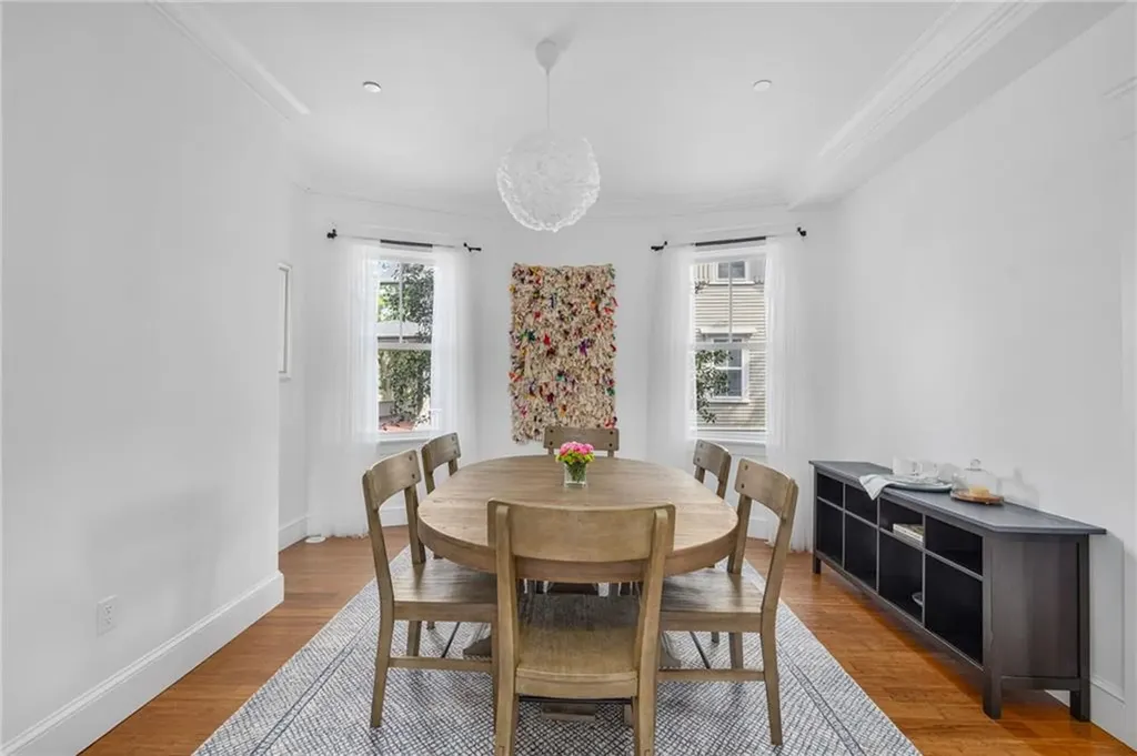 37 Powel Avenue Newport RI 02840