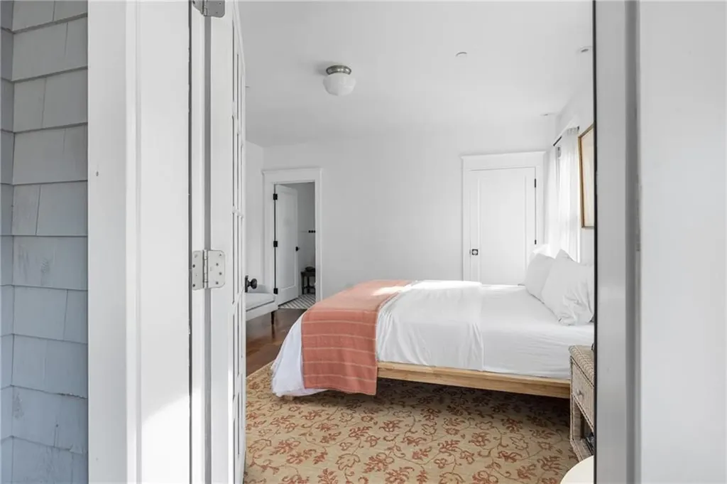 37 Powel Avenue Newport RI 02840