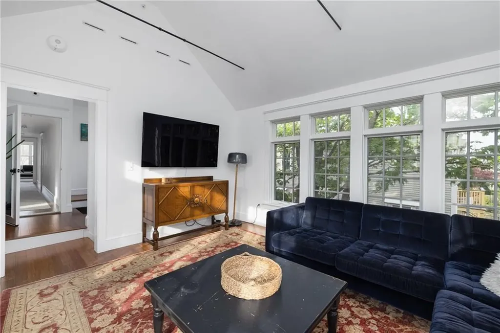 37 Powel Avenue Newport RI 02840