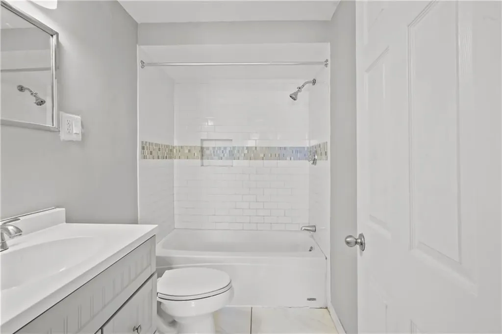 1136 Park Avenue Cranston RI 02910