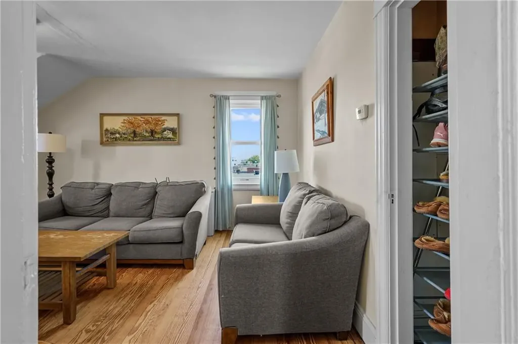 1136 Park Avenue Cranston RI 02910