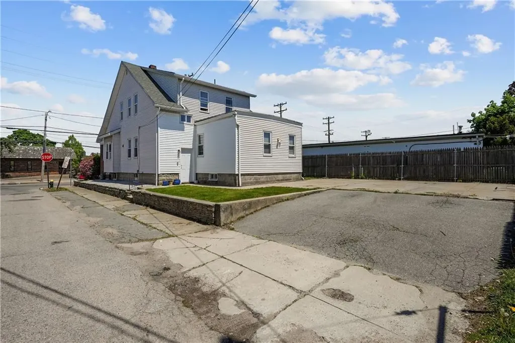 1136 Park Avenue Cranston RI 02910