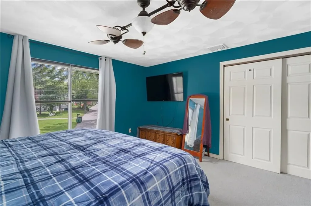 75 Fairhaven Avenue Warwick RI 02889