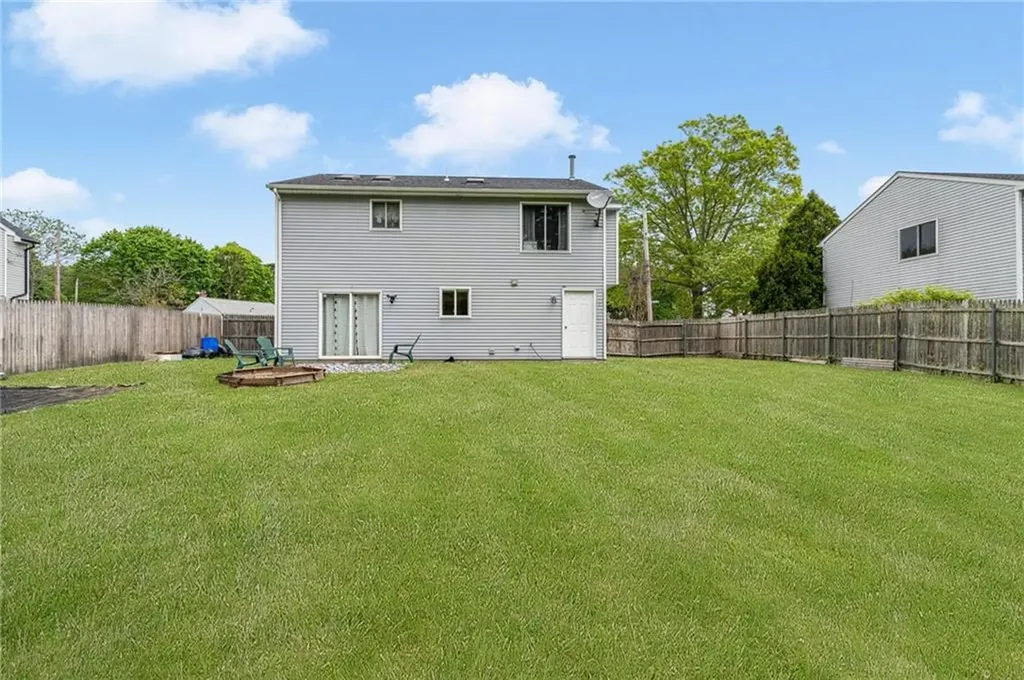 75 Fairhaven Avenue Warwick RI 02889