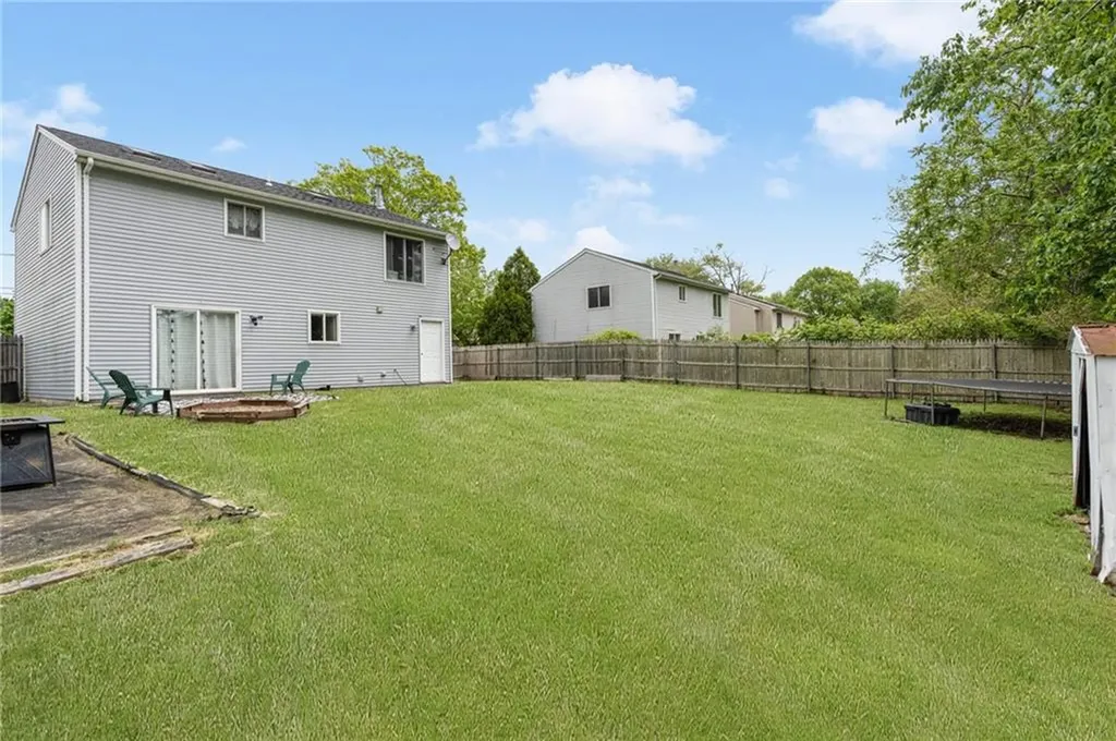 75 Fairhaven Avenue Warwick RI 02889