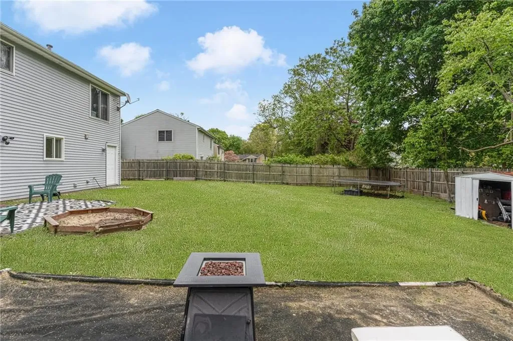 75 Fairhaven Avenue Warwick RI 02889