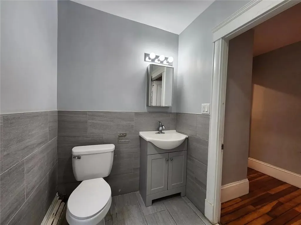 313 315 New York Avenue Providence RI 02905
