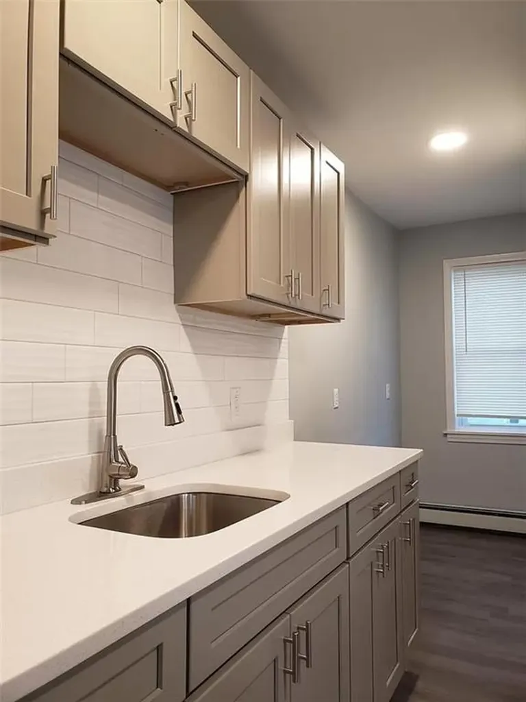 313 315 New York Avenue Providence RI 02905
