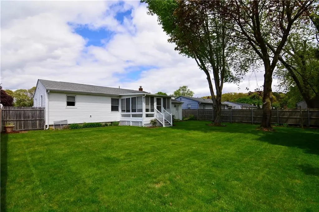 38 Carnation Drive Warwick RI 02886