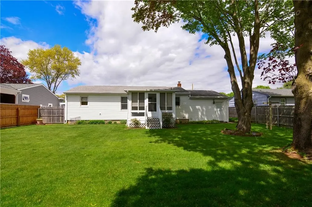 38 Carnation Drive Warwick RI 02886