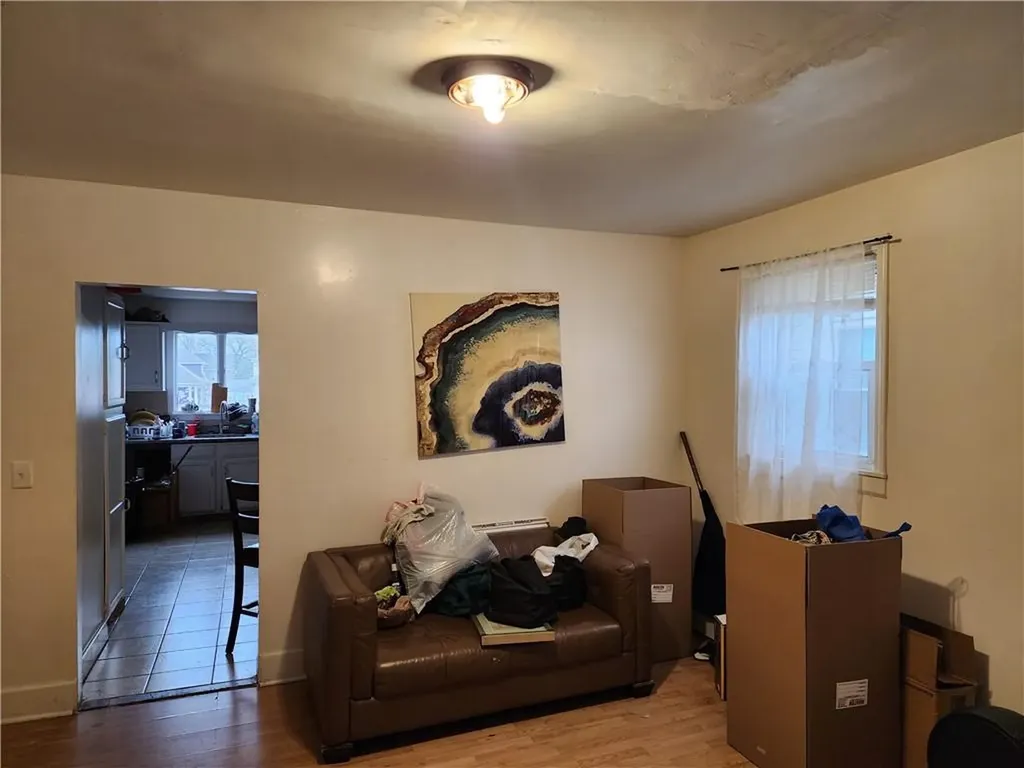 8 Sumter Street Providence RI 02907