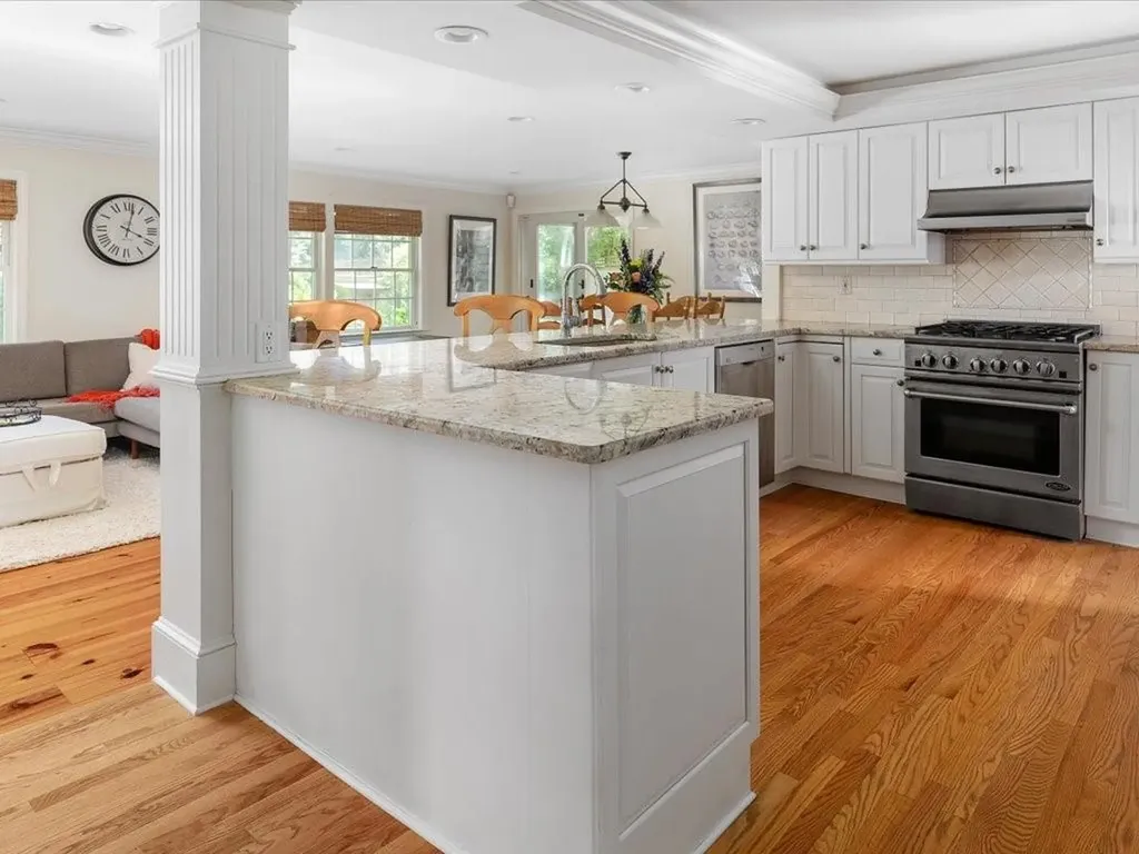 33 Chapin Road Barrington RI 02806
