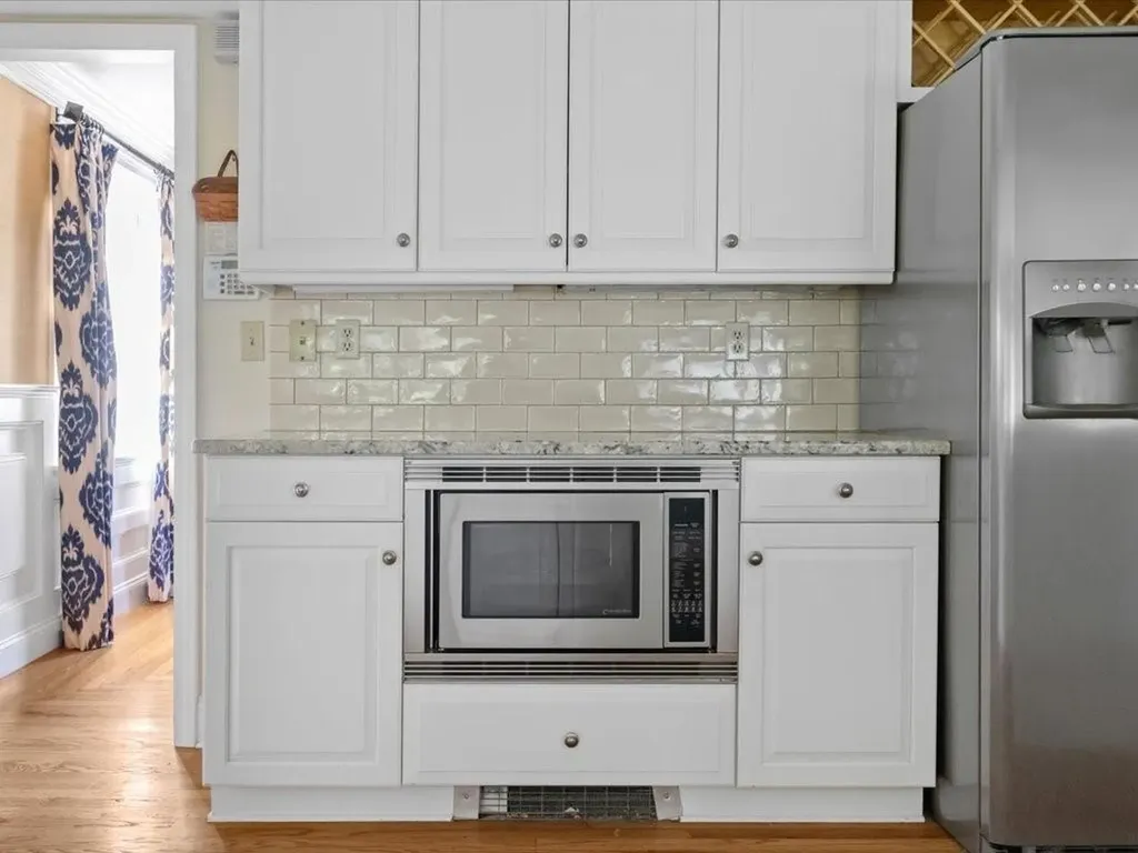 33 Chapin Road Barrington RI 02806