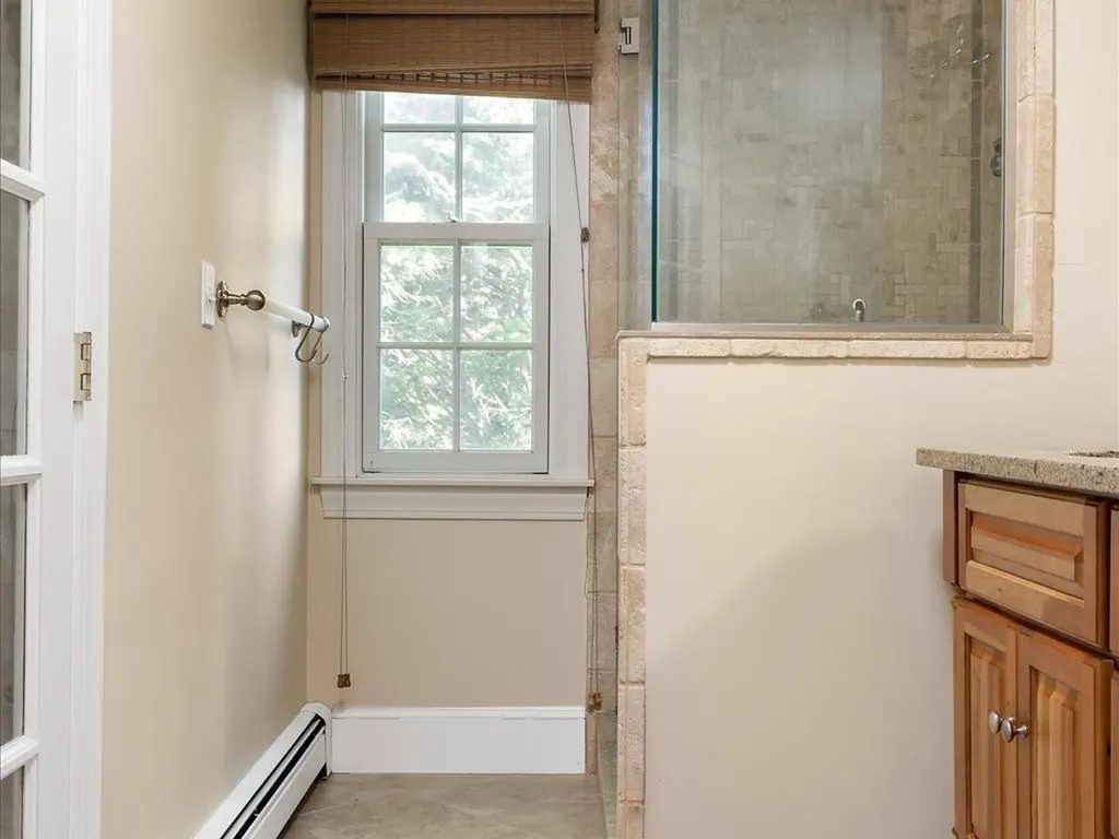 33 Chapin Road Barrington RI 02806