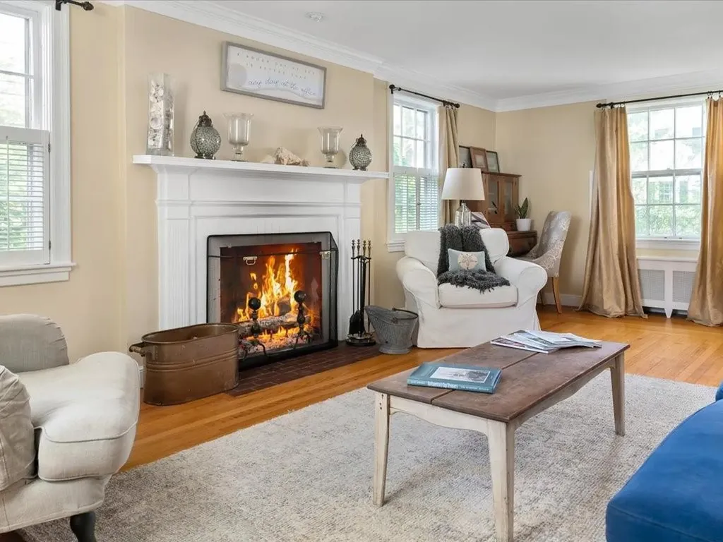33 Chapin Road Barrington RI 02806