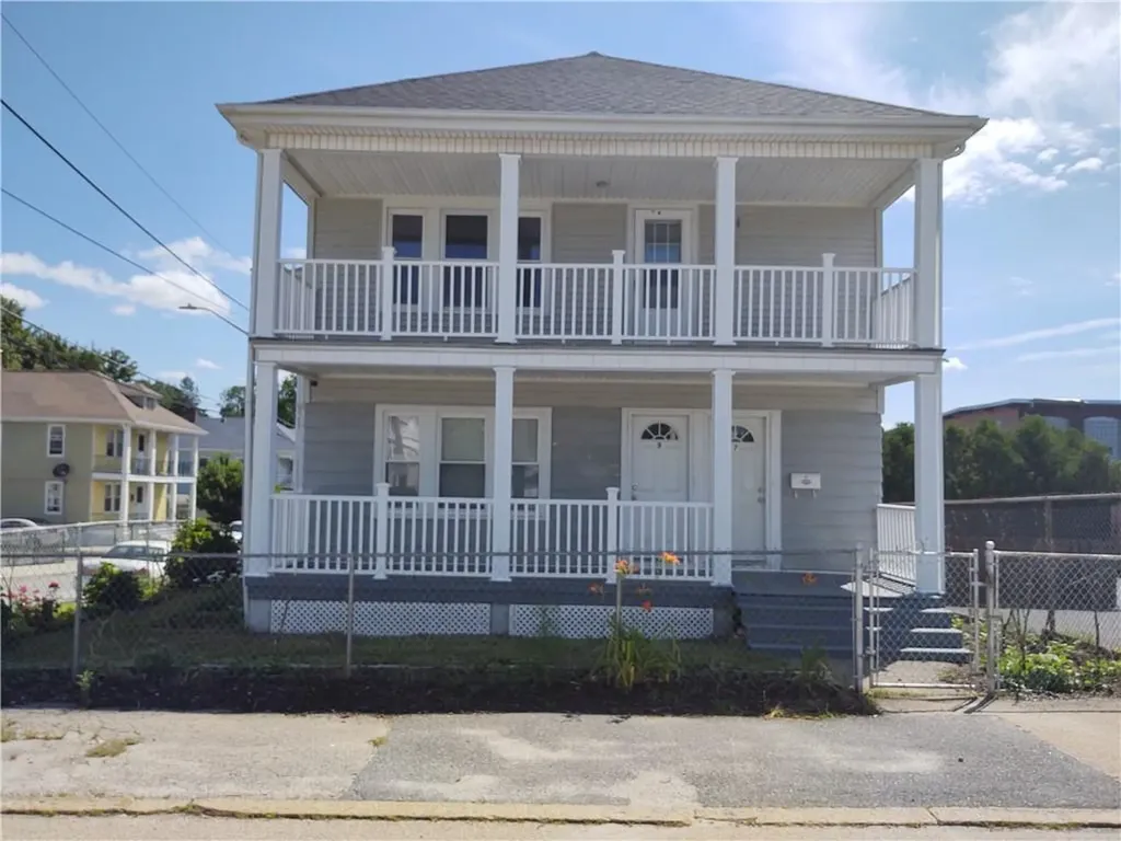 9 Samoset Avenue Central Falls RI 02863