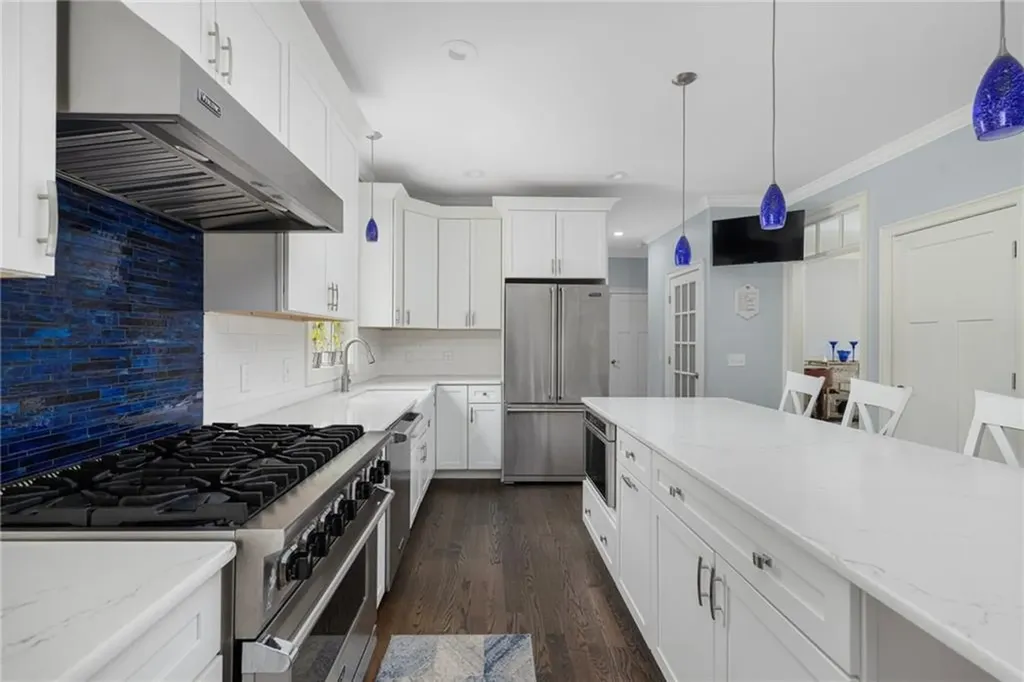229 Narragansett Parkway Warwick RI 02888