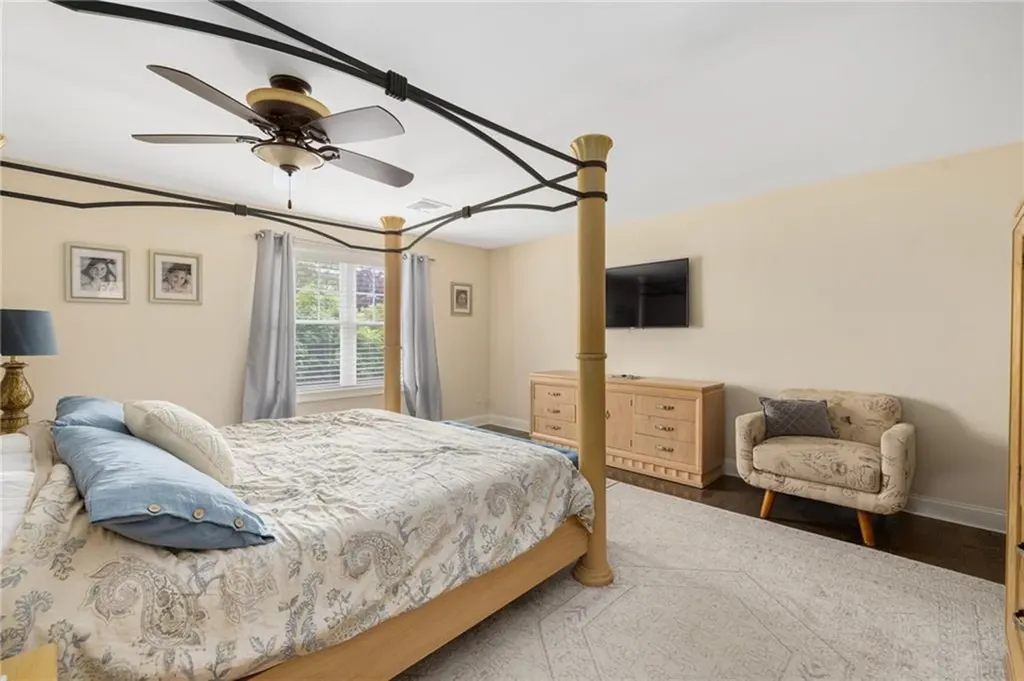 229 Narragansett Parkway Warwick RI 02888