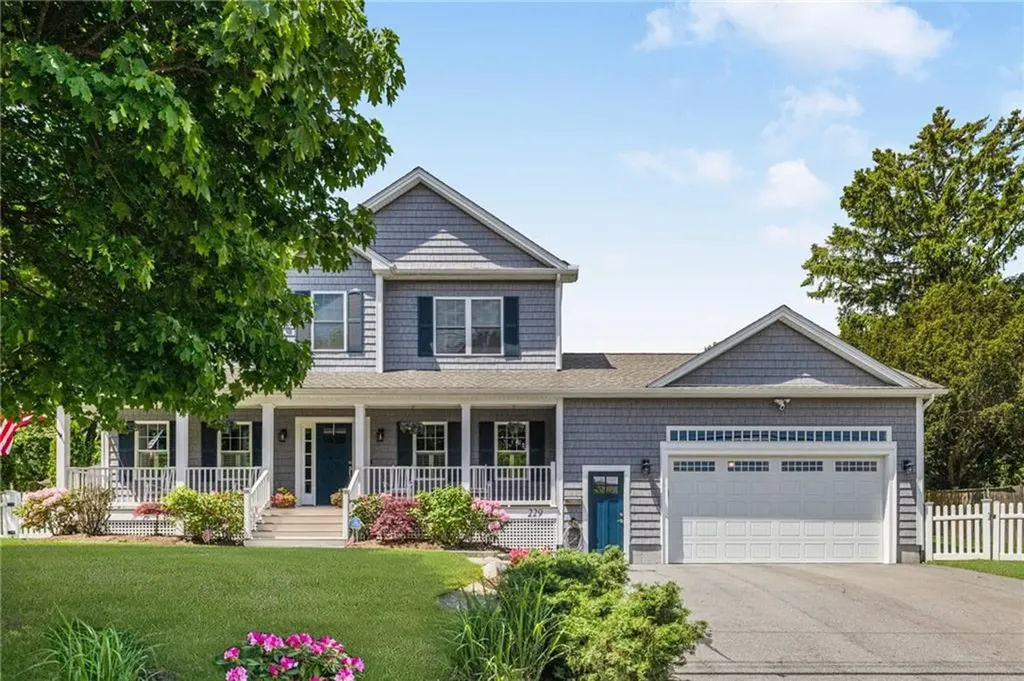 229 Narragansett Parkway Warwick RI 02888