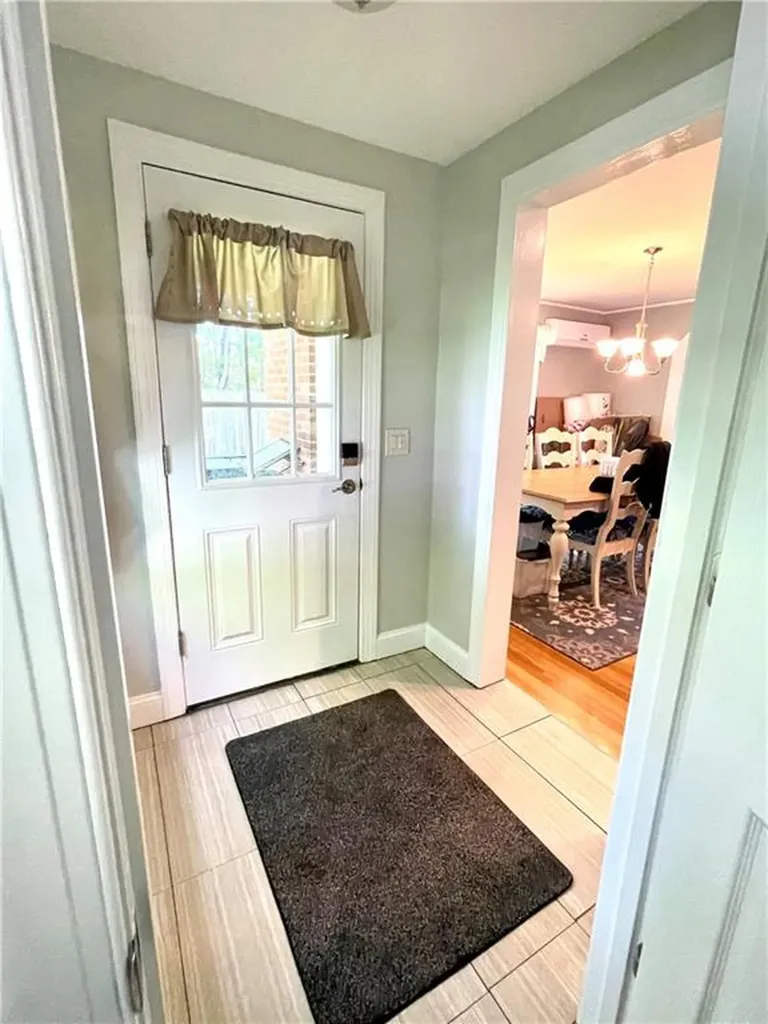 71 Elsie Street Cranston RI 02910