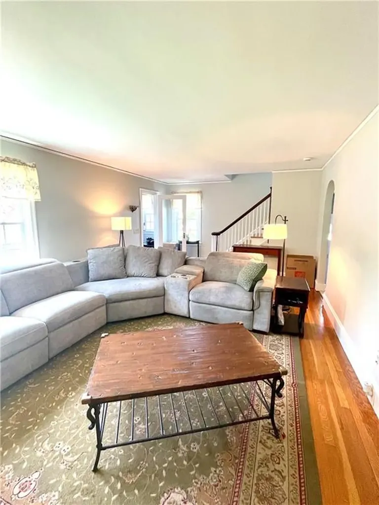 71 Elsie Street Cranston RI 02910