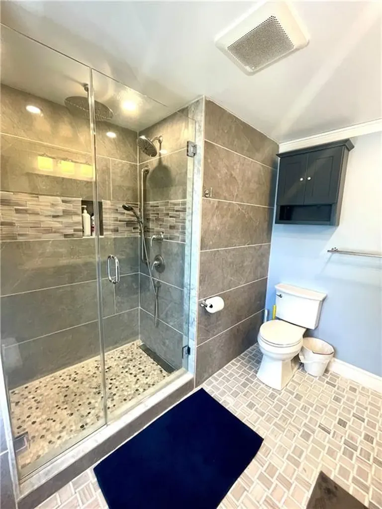 71 Elsie Street Cranston RI 02910