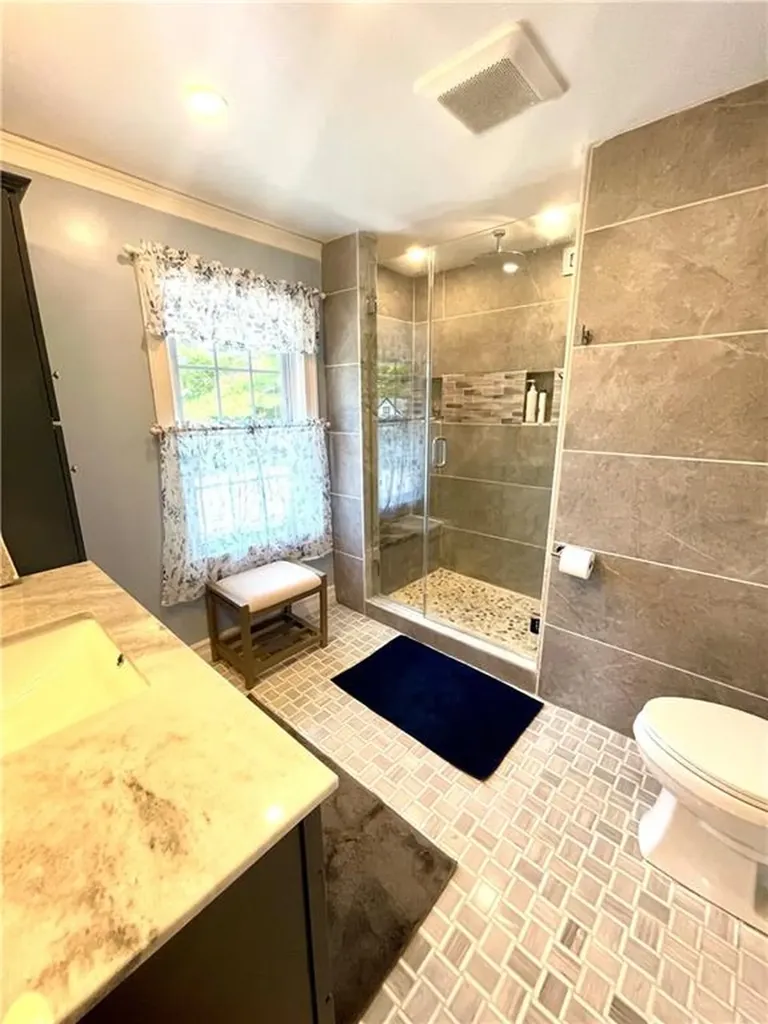 71 Elsie Street Cranston RI 02910