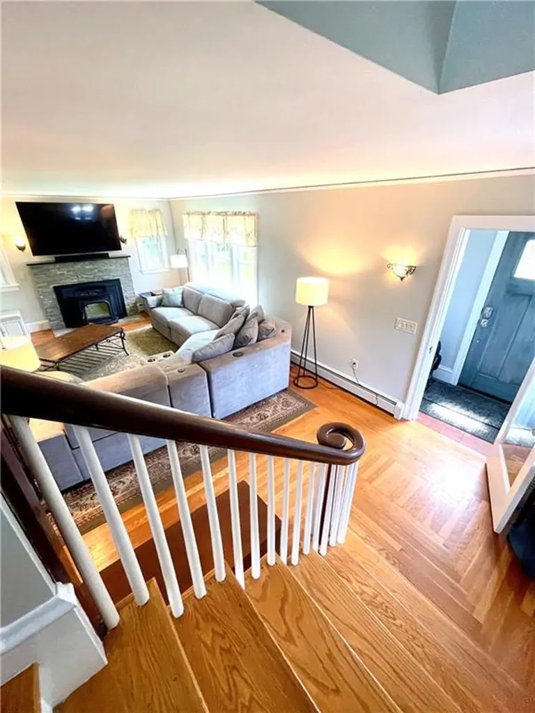71 Elsie Street Cranston RI 02910