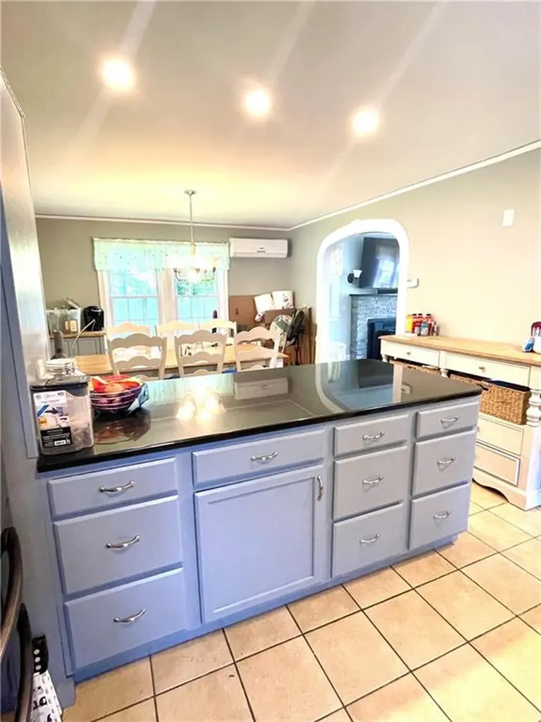 71 Elsie Street Cranston RI 02910