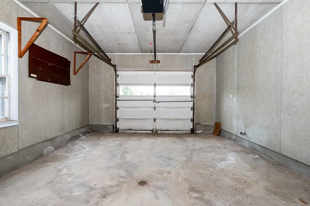 211 Williams Street Cumberland RI 02864
