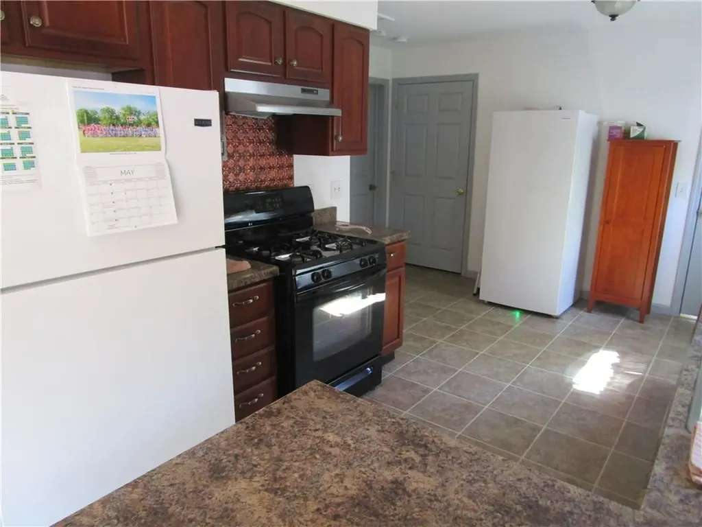 830 Lower River Road Lincoln RI 02865