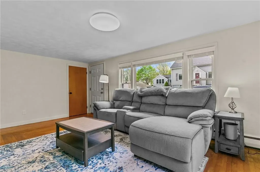 24 Coolidge Avenue Woonsocket RI 02895