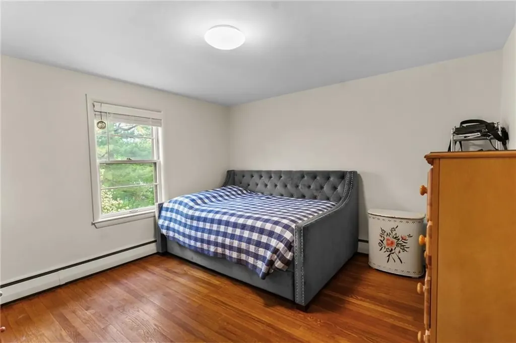 24 Coolidge Avenue Woonsocket RI 02895