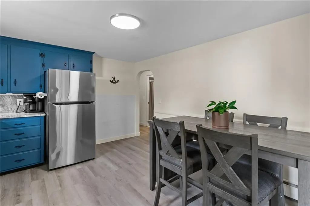 24 Coolidge Avenue Woonsocket RI 02895