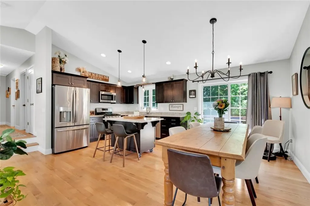 10 Soltys Court West Warwick RI 02893