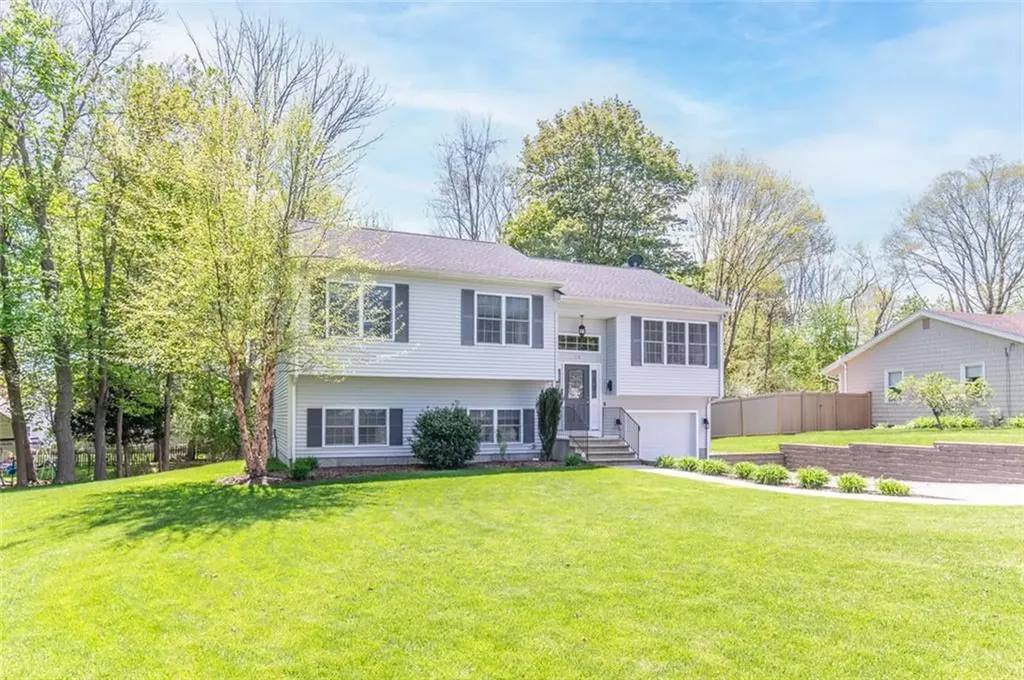 10 Soltys Court West Warwick RI 02893