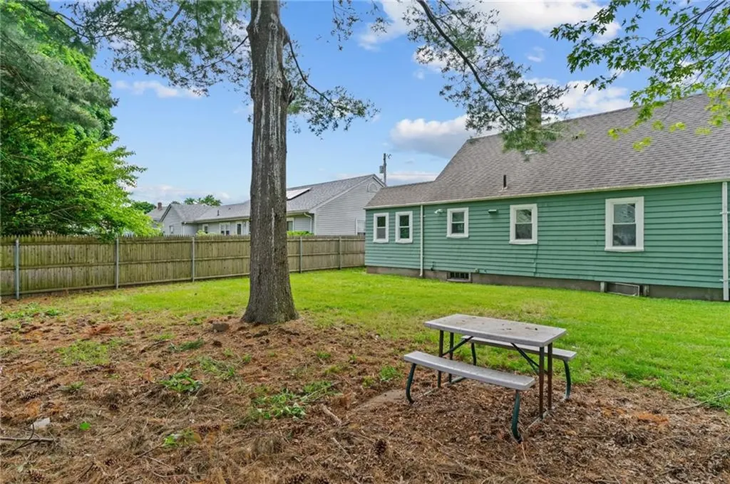 71 Birch Street Pawtucket RI 02860
