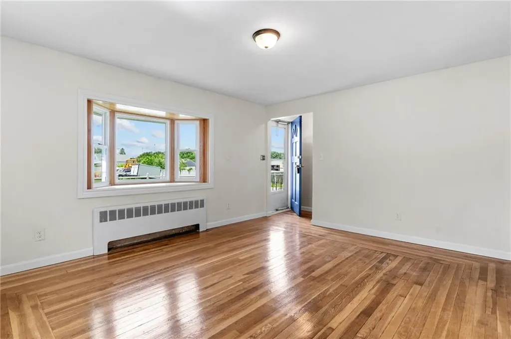 71 Birch Street Pawtucket RI 02860